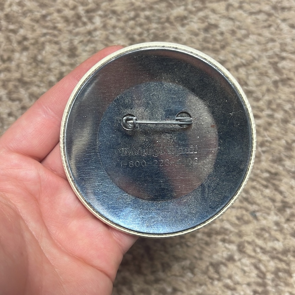 God Bless America 🇺🇸 Button - Picture 2 of 3